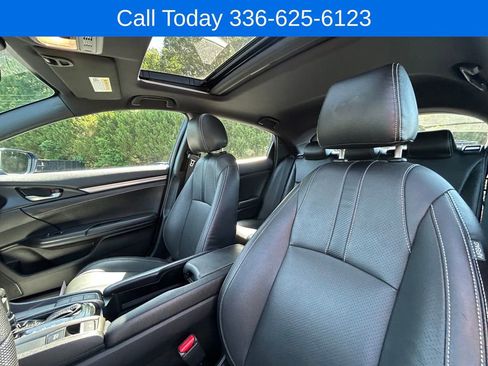 Used 2018 Honda Civic EX image 22