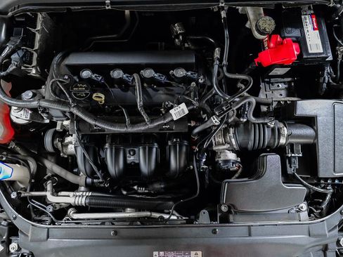 Used 2015 Ford Fusion SE image 13