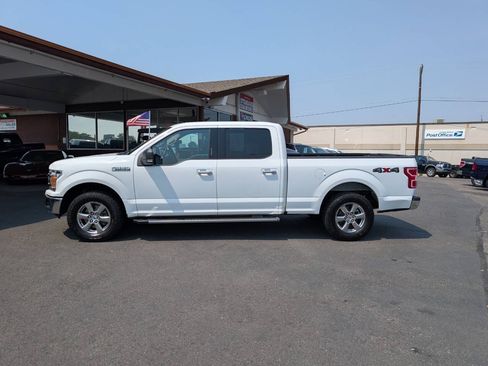 Used 2018 Ford F150 XLT w/ Equipment Group 302A Luxury AWD/4WD image 4