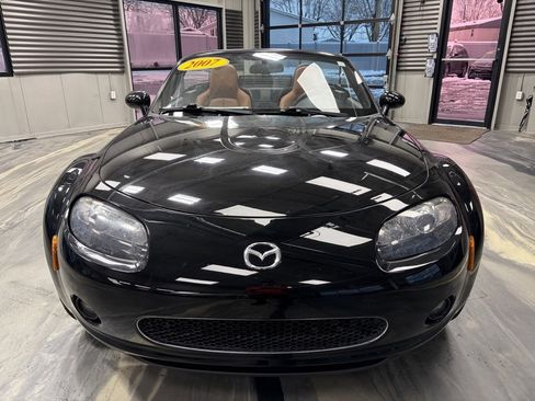 Used 2007 MAZDA MX-5 Miata Grand Touring image 33