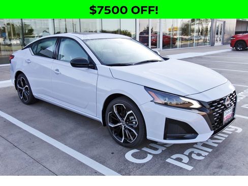 New 2025 Nissan Altima 2.5 SR w/ SR Premium Package image 10