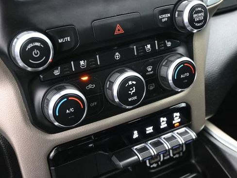 Used 2019 RAM 1500 Laramie w/ Sport Appearance Package image 33