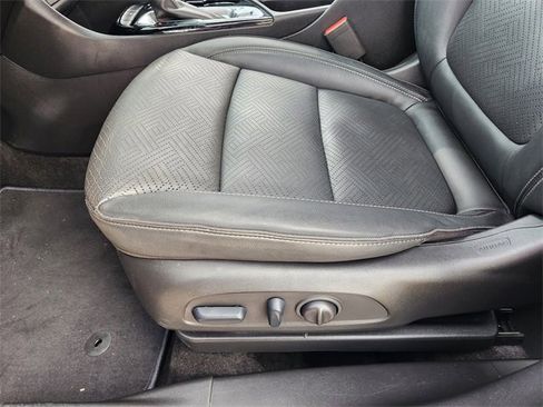 Used 2023 Buick Encore GX Essence w/ Experience Buick Package image 24