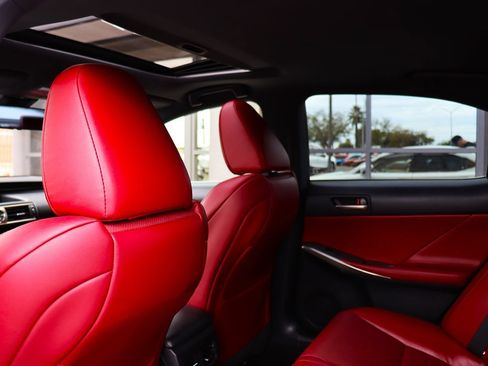 Used 2018 Lexus IS 300 F Sport w/ F Sport Package RWD image 30