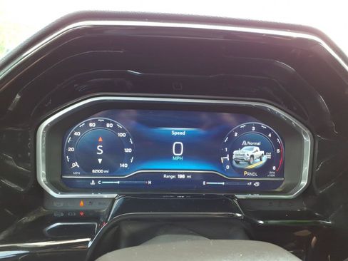 Used 2024 Chevrolet Silverado 3500 High Country w/ High Country Premium Package AWD/4WD image 21