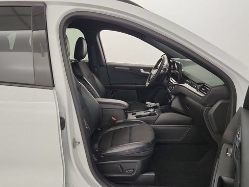 Used 2023 Ford Escape ST-Line Select w/ Tech Pack #2 AWD/4WD image 32