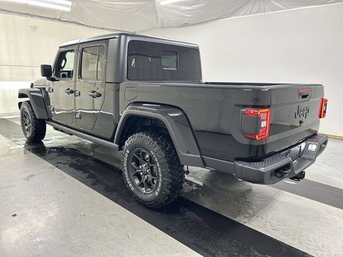 New 2026 Jeep Gladiator Sport AWD/4WD image 6