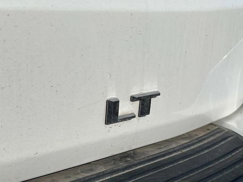 Used 2024 Chevrolet Tahoe LT AWD/4WD image 12