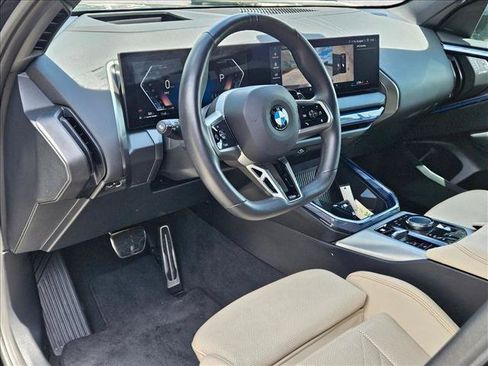 Used 2025 BMW X3 xDrive30i AWD/4WD image 6