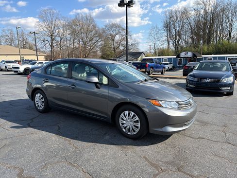 Used 2012 Honda Civic LX image 7