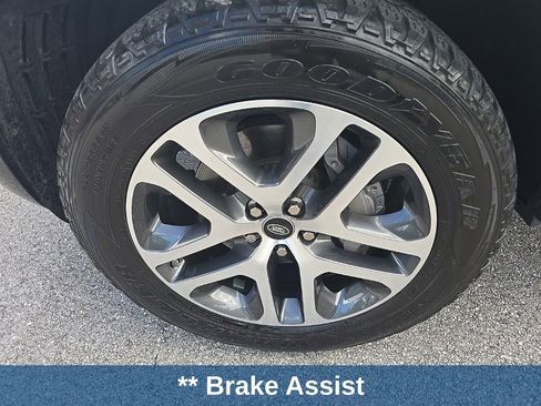 Used 2021 Land Rover Defender 110 X-Dynamic HSE image 10