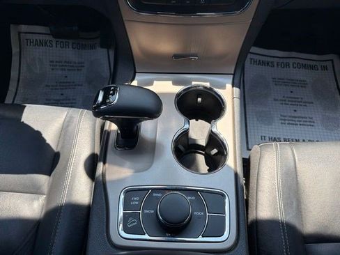 Used 2015 Jeep Grand Cherokee Limited AWD/4WD image 24