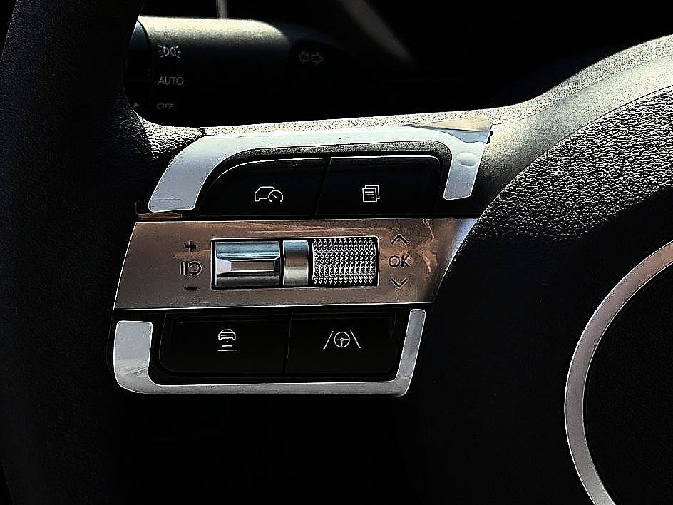 New 2026 Hyundai Tucson SEL Plus FWD image 12