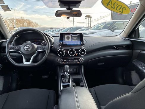 Used 2024 Nissan Sentra SV w/ All-Weather Package FWD image 16