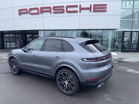 New 2026 Porsche Cayenne image 3