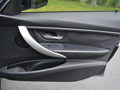Used 2013 BMW 328i Sedan image 16