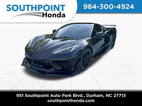 Used 2023 Chevrolet Corvette Stingray Premium Cpe w/ Z51 Performance Package RWD image 3