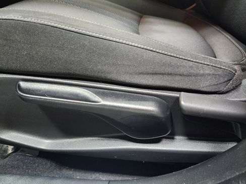 Used 2018 Honda Civic EX image 17