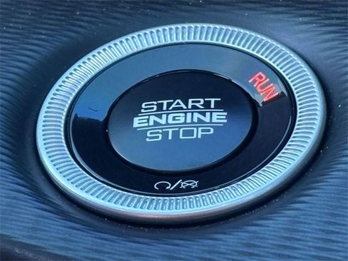 Used 2025 Jeep Grand Cherokee Altitude image 20