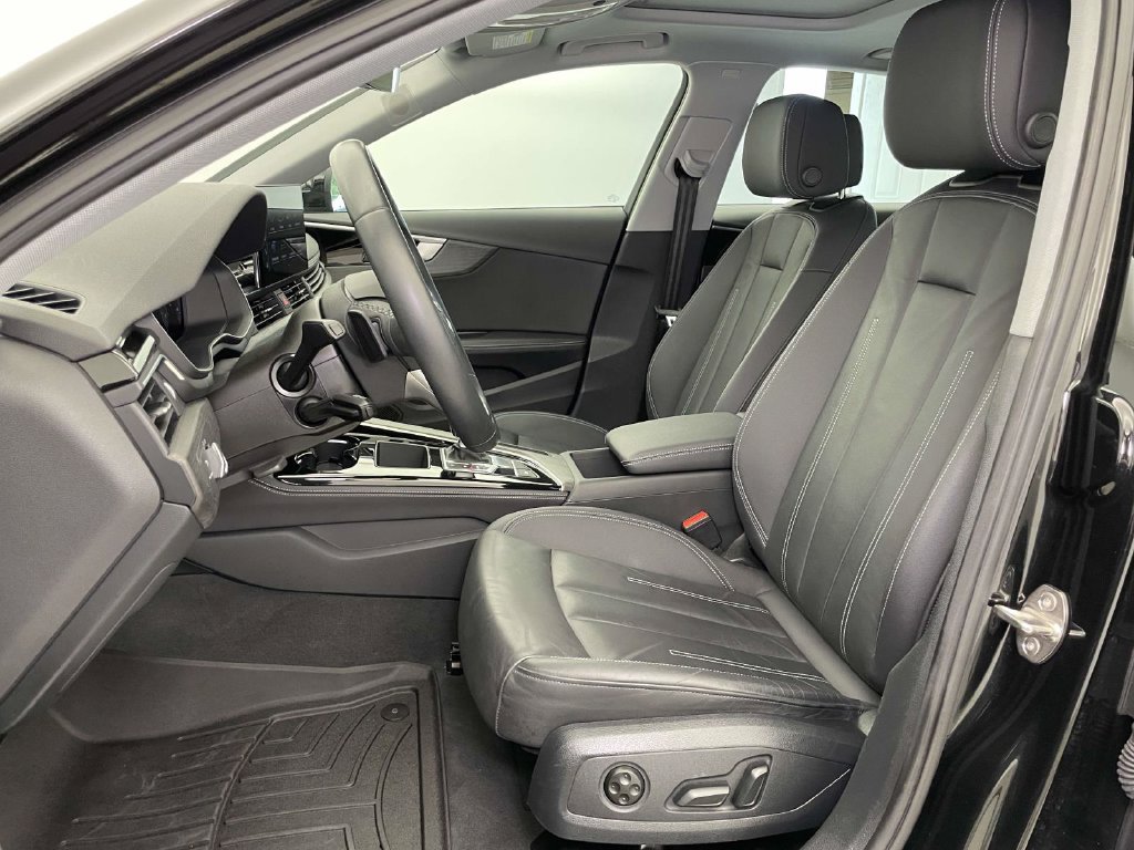 Used 2023 Audi A4 2.0T Premium Plus w/ Premium Plus Package AWD/4WD image 5
