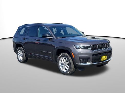 New 2025 Jeep Grand Cherokee L Laredo w/ Luxury Tech Group I image 8