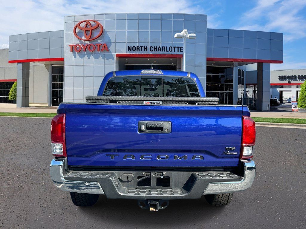 Used 2022 Toyota Tacoma SR5 RWD image 6