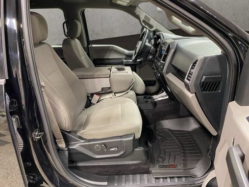 Used 2017 Ford F150 XLT w/ Equipment Group 302A Luxury AWD/4WD image 20