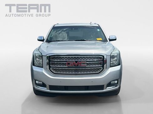 Used 2016 GMC Yukon XL SLT AWD/4WD image 2
