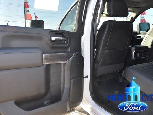 Used 2022 Chevrolet Silverado 2500 LTZ AWD/4WD image 13