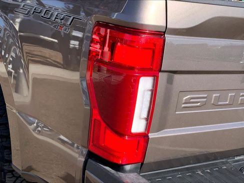 Certified 2022 Ford F250 Lariat w/ Lariat Ultimate Package image 28