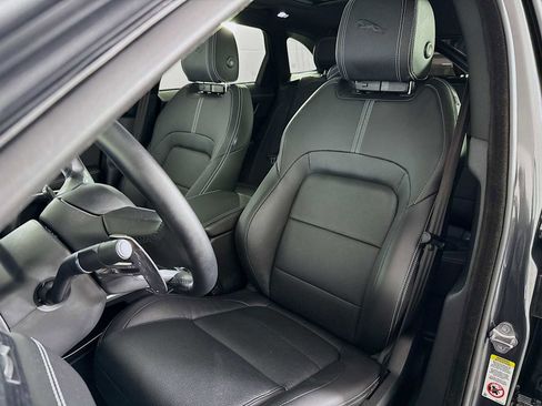 Used 2025 Jaguar F-PACE R-Dynamic S image 10