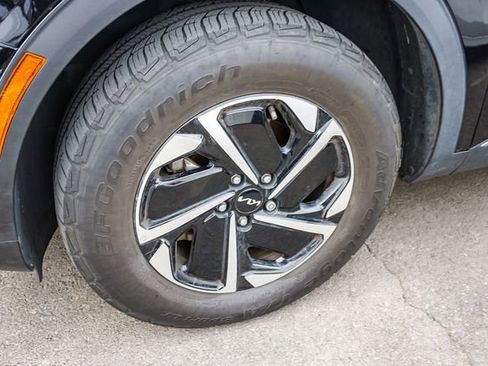 Certified 2023 Kia Sportage LX AWD/4WD image 7