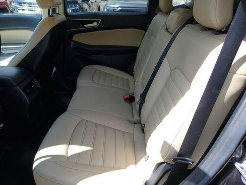 Used 2021 Ford Edge SEL w/ Convenience Package image 12