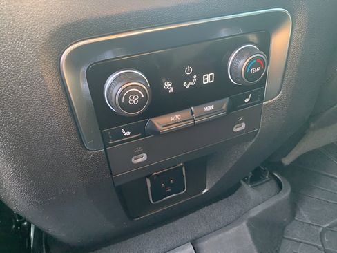 Used 2023 Chevrolet Tahoe RST w/ Luxury Package image 23