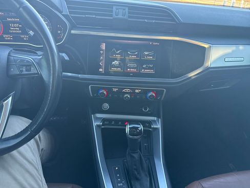 Used 2020 Audi Q3 2.0T Premium w/ Convenience Package image 18