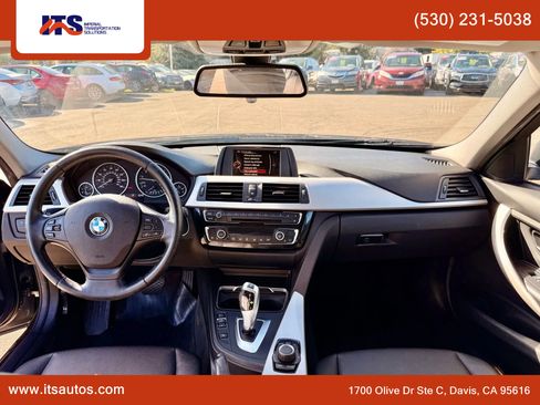 Used 2016 BMW 320i Sedan image 17