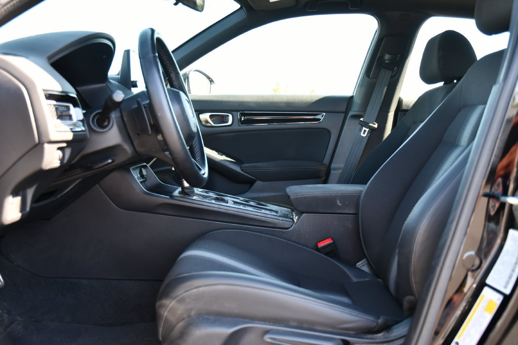 Used 2025 Honda Civic Sport image 14