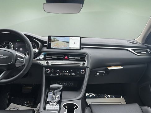 New 2026 Genesis G70 2.5T image 12