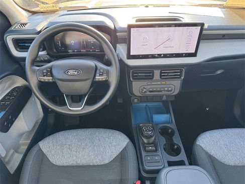 Used 2025 Ford Maverick XLT w/ 4K Tow Package image 10