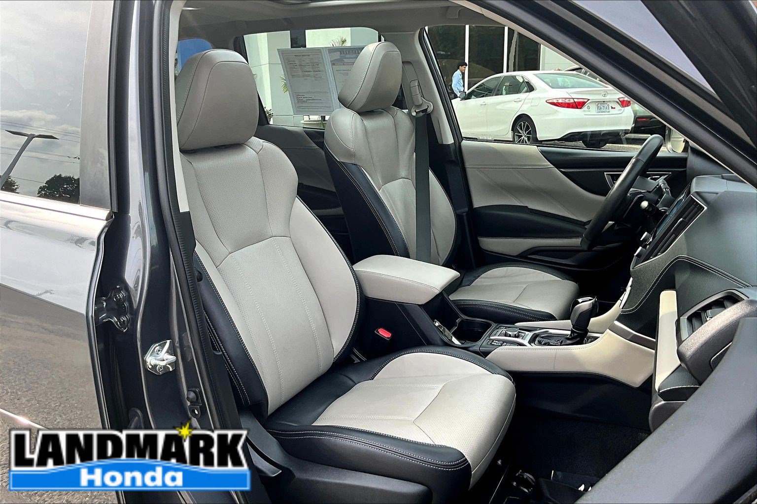 Used 2022 Subaru Forester Limited AWD/4WD image 7