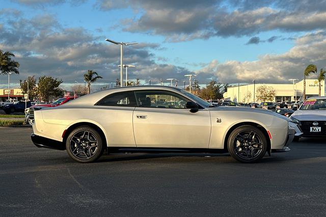 New 2026 Dodge Charger Scat Pack w/ Blacktop Package AWD/4WD image 2