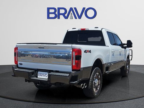 Used 2023 Ford F250 King Ranch AWD/4WD image 4