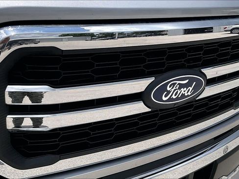 Used 2024 Ford F150 Lariat w/ Equipment Group 502A High AWD/4WD image 29