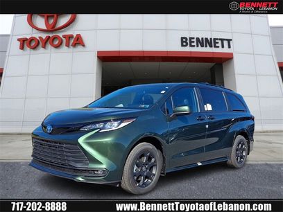 New 2025 Toyota Sienna XLE Woodland Edition