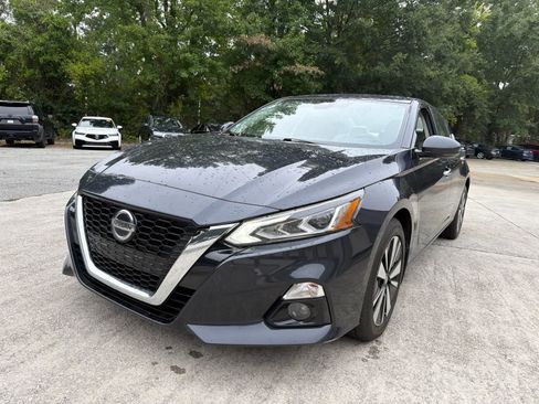 Used 2019 Nissan Altima 2.5 SV AWD/4WD image 1