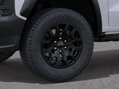 New 2026 Chevrolet Colorado Trail Boss AWD/4WD image 9