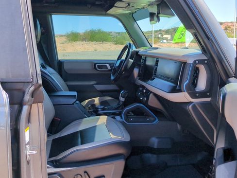 Used 2021 Ford Bronco Wildtrak AWD/4WD image 27