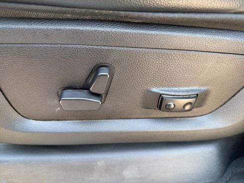 Used 2022 RAM 2500 Laramie image 12