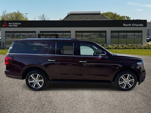 Used 2024 Ford Expedition Max Limited image 3