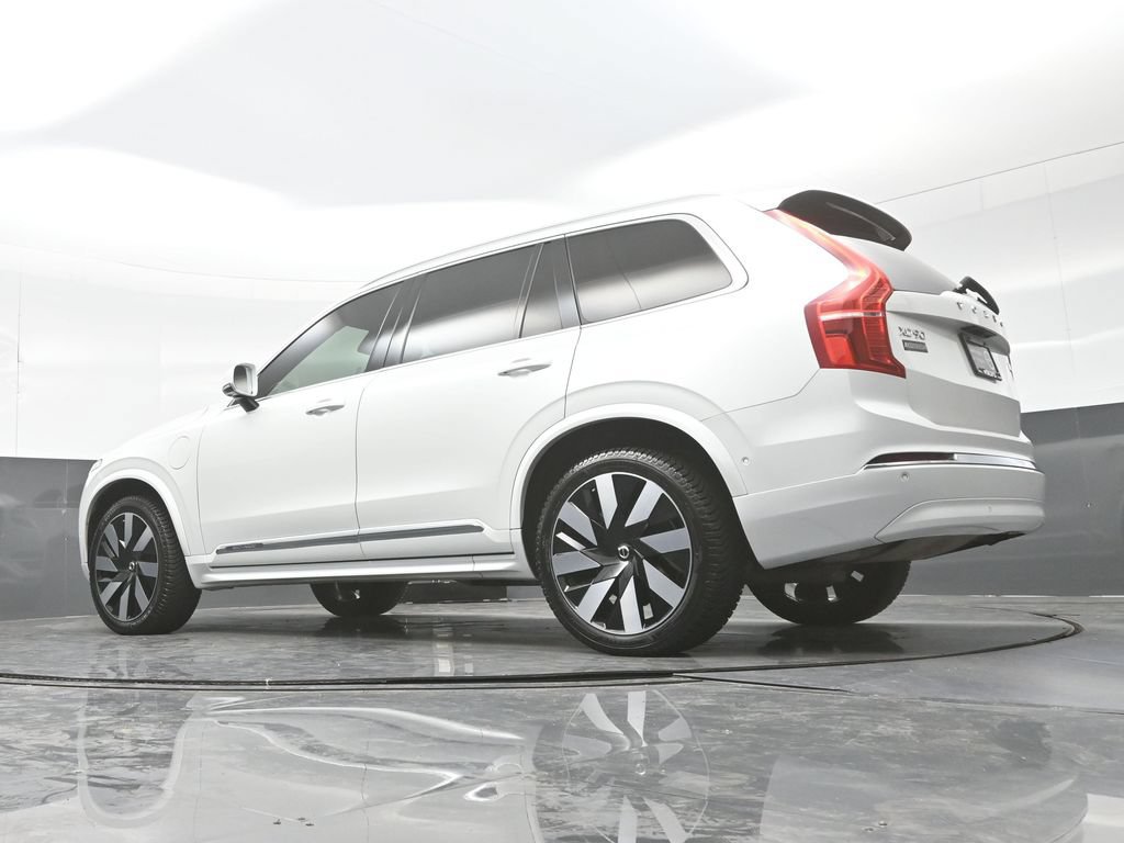 Used 2023 Volvo XC90 T8 Ultimate AWD/4WD image 27